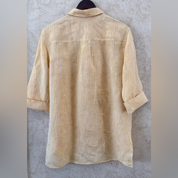 Lafayette 148 New York Linen Casual Button-Down Shirt - Picture 2 of 4